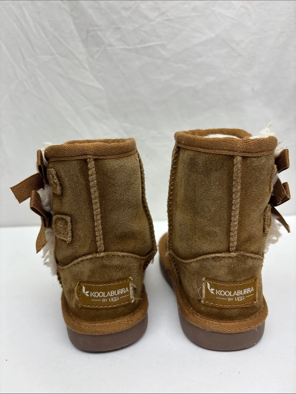 Koolaburra by Ugg Faux Suede Shearling-Lined Boots, size 6 for baby, box 74